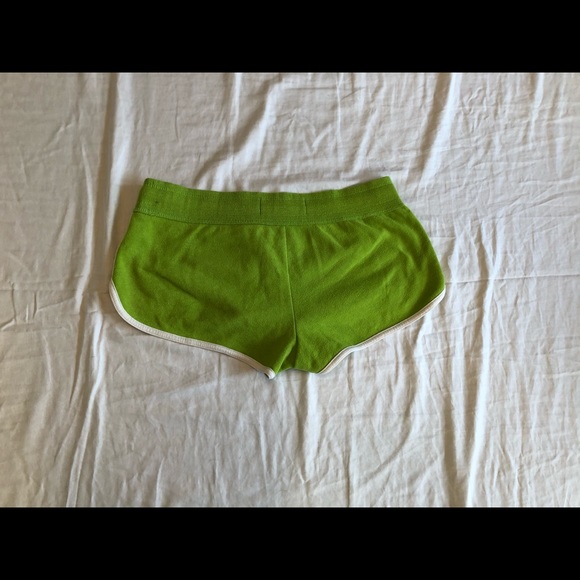 Hollister shorts - Picture 2 of 3